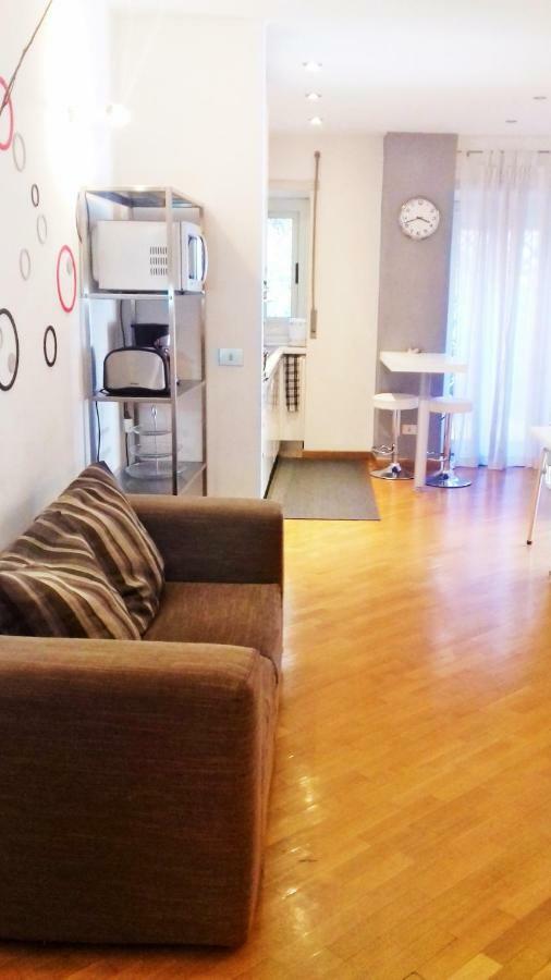 We Love It - Bestbnb Garbatella Roma Dış mekan fotoğraf